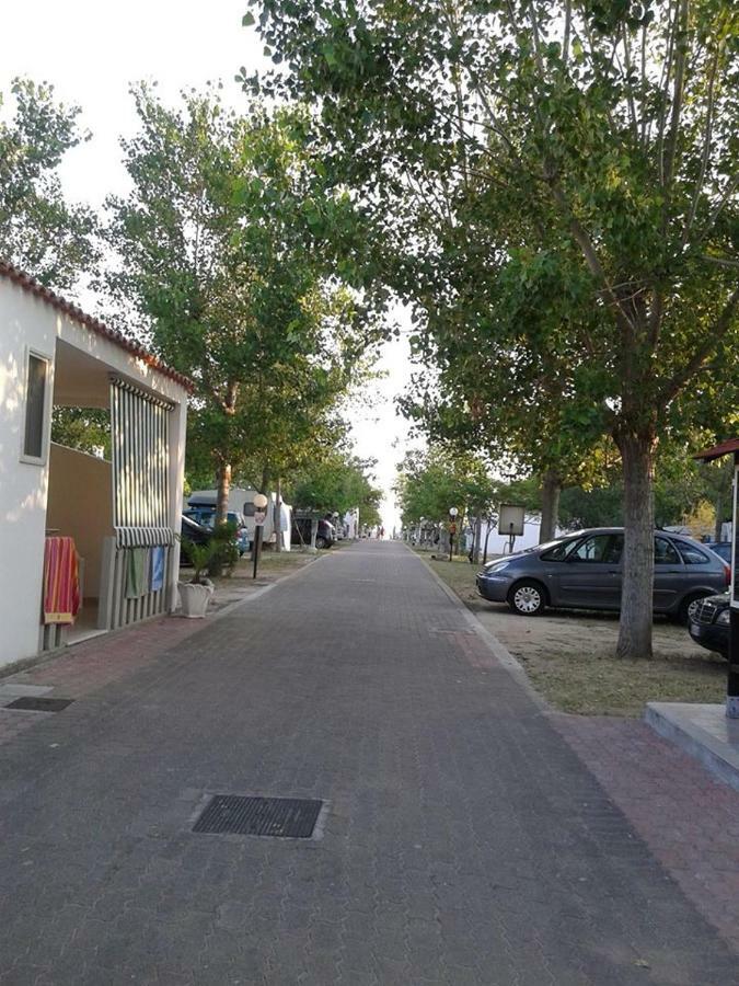 Hotel Centro Turistico La Perla Del Gargano Foce Varano Exteriér fotografie