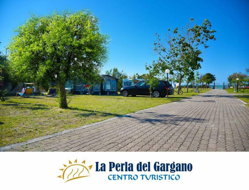 Hotel Centro Turistico La Perla Del Gargano Foce Varano Exteriér fotografie